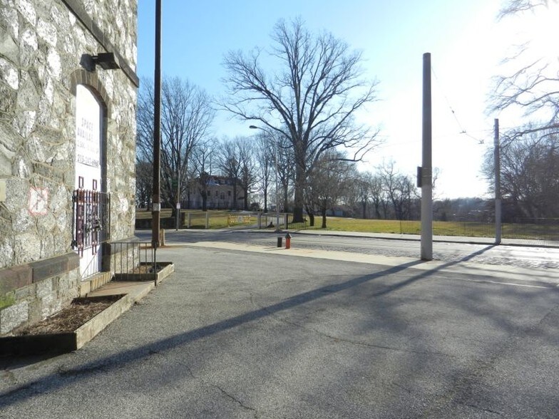 More Photos Of 4701 Germantown Ave, Philadelphia Office For Lease