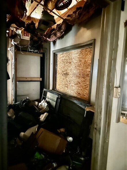 More Photos Of , Hazel Crest General Retail For Sale