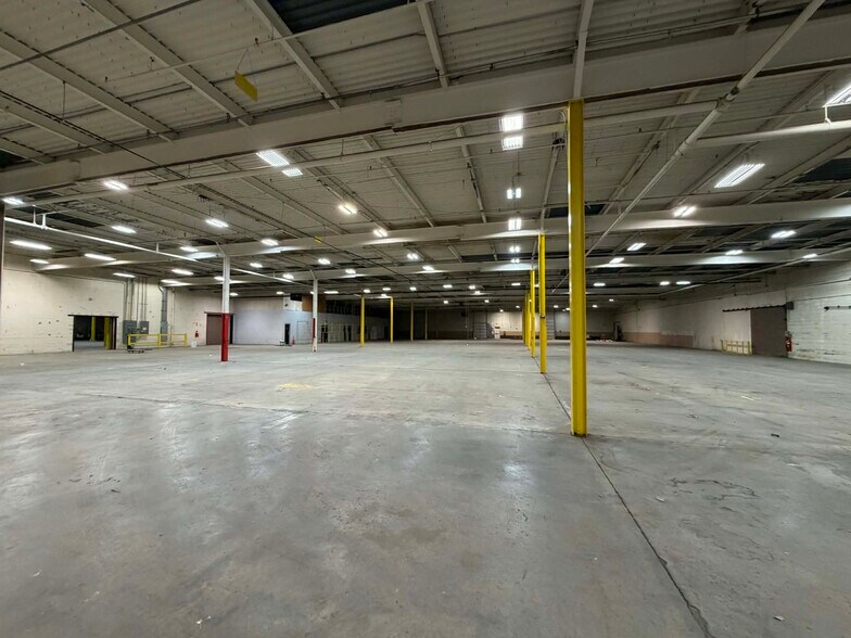 More Photos Of 1350 Cunningham Rd N, Kinston Warehouse For Lease