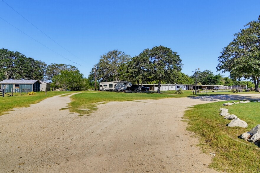More Photos Of 6348 FM 1117, Seguin Storefront Retail Office For Sale