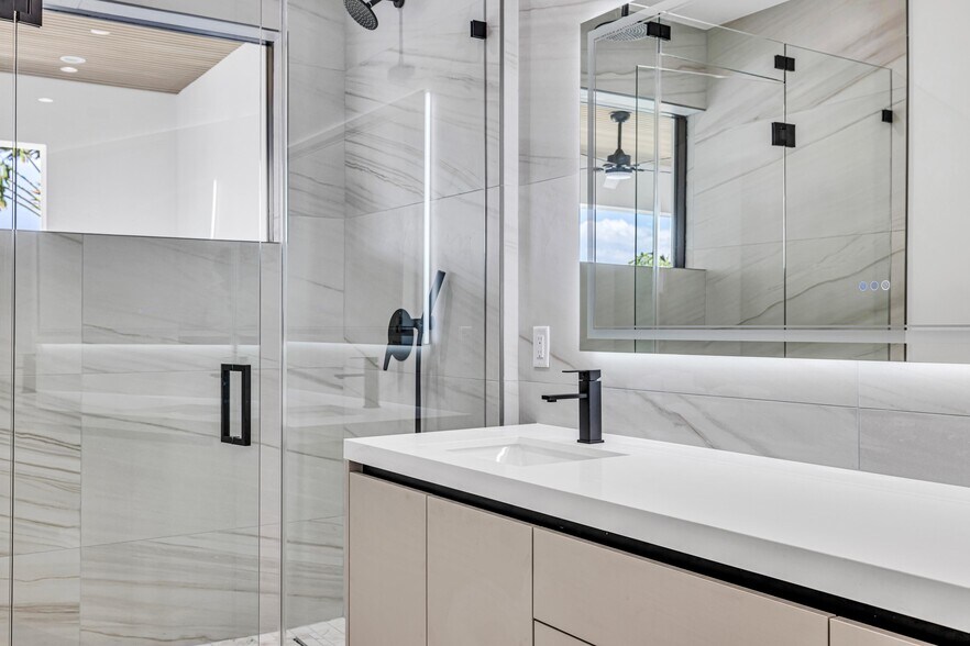 More Photos Of 1233 NE 12th Ave, Fort Lauderdale Apartments For Sale