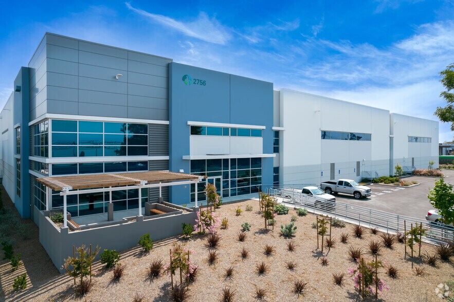 Primary Photo Of 2756 Alvarado St, San Leandro Warehouse For Lease