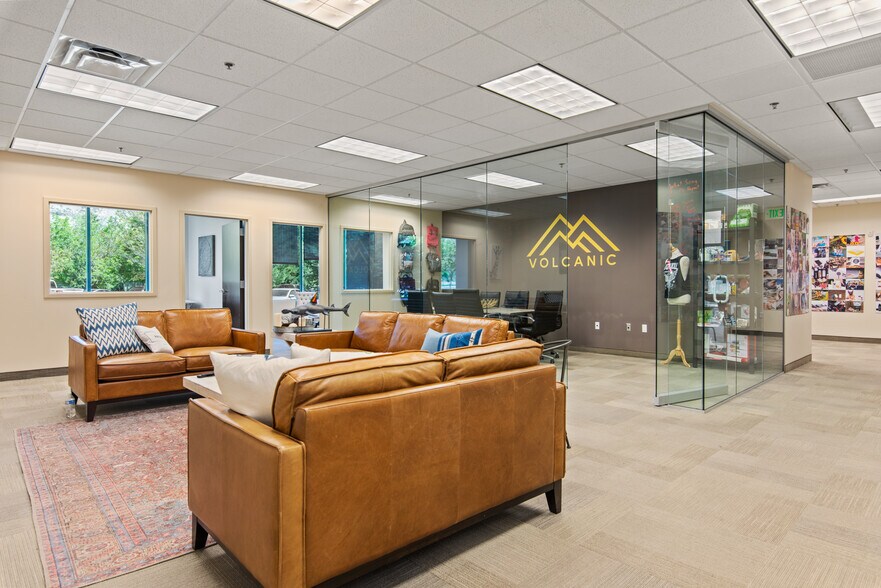 More Photos Of 5255 N Edgewood Dr, Provo Office For Lease