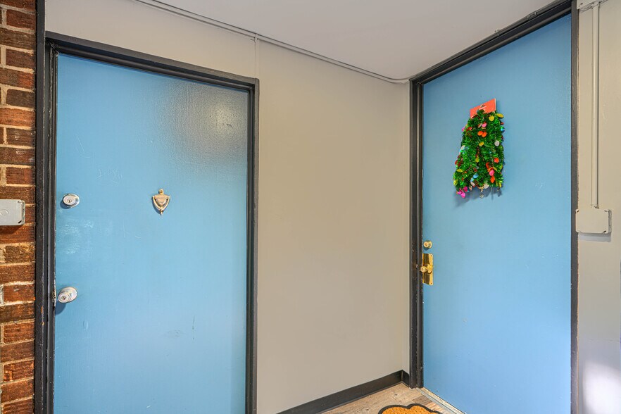 More Photos Of 5461 Cedonia Ave, Baltimore Apartments For Sale