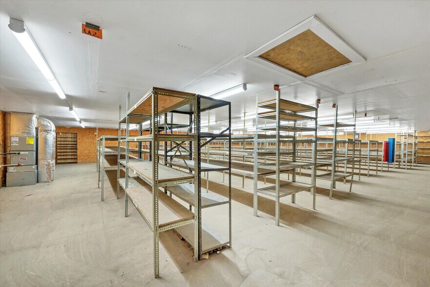 More Photos Of 2681 Route 17M, New Hampton Industrial For Lease