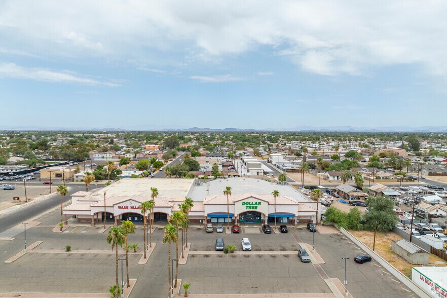 More Photos Of 5340-5346 W Glendale Ave, Glendale Freestanding For Lease
