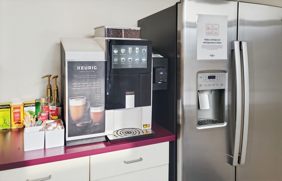 More Photos Of 1120 W University Ave, Flagstaff Coworking Space