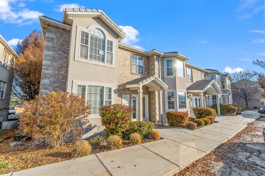 More Photos Of 1218 W South Jordan Pky, South Jordan Coworking Space