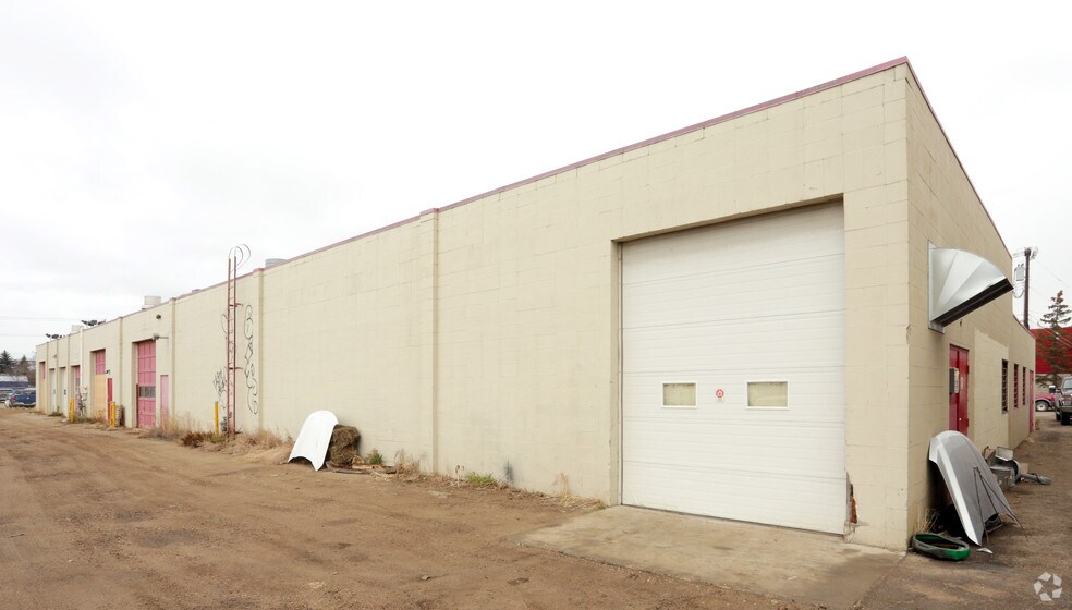 More Photos Of 10323 65th Ave NW, Edmonton Service For Lease