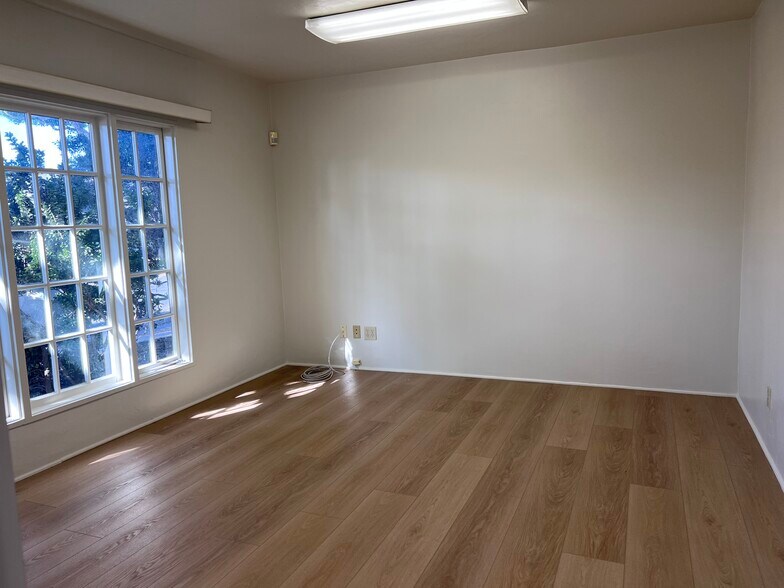 More Photos Of 102 N Milpas St, Santa Barbara Office For Lease