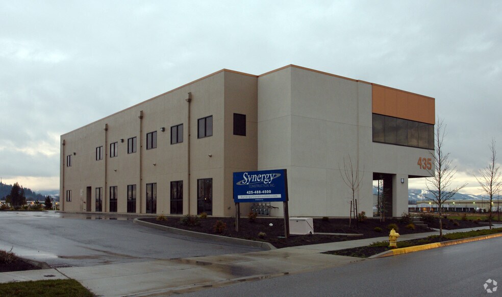 More Photos Of 435 George Hopper Rd, Burlington Office For Lease