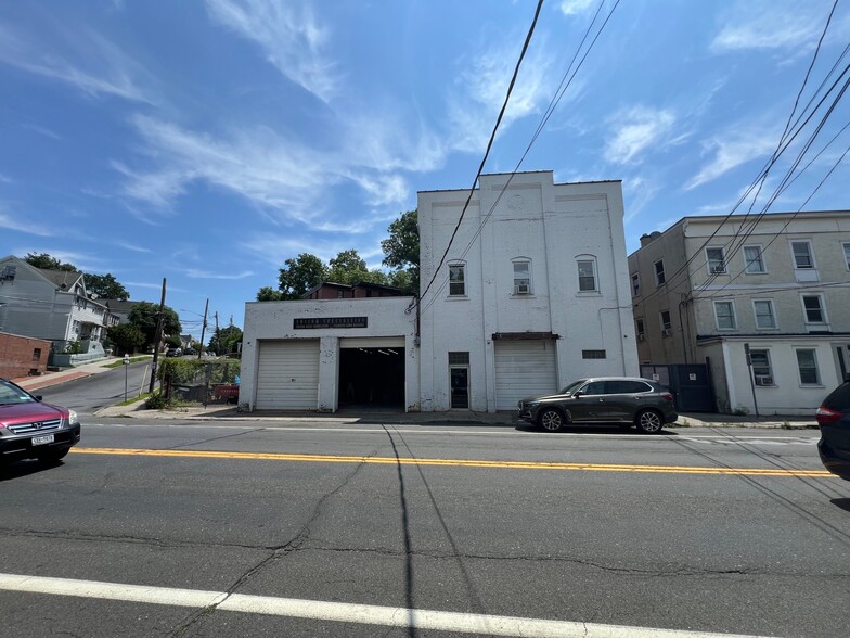 Primary Photo Of 101 Midland Ave, Port Chester Warehouse For Sale