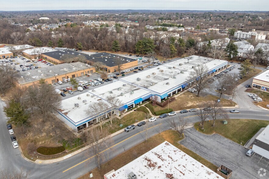 More Photos Of 9130 Red Branch Rd, Columbia Flex For Lease