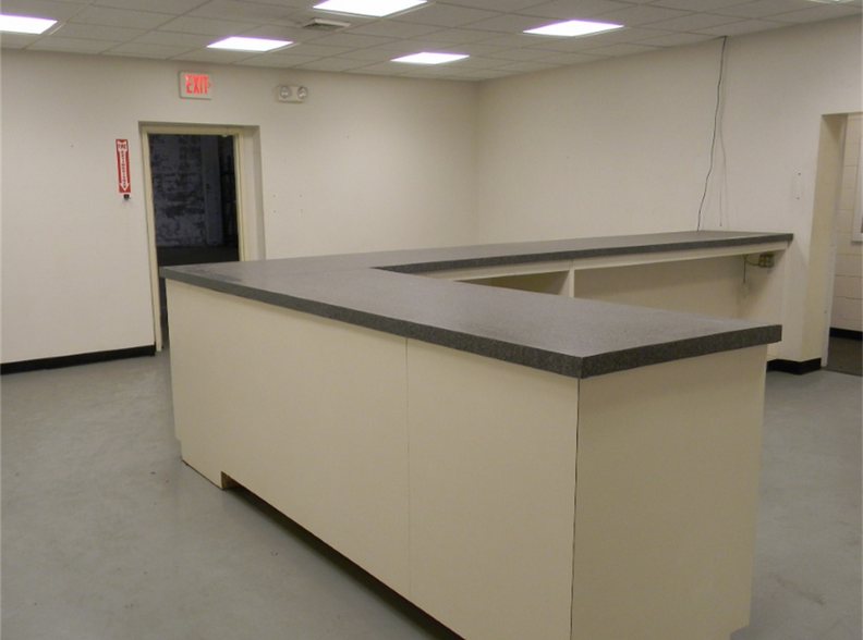 More Photos Of 902 Cooke Ave, Norfolk Distribution For Lease
