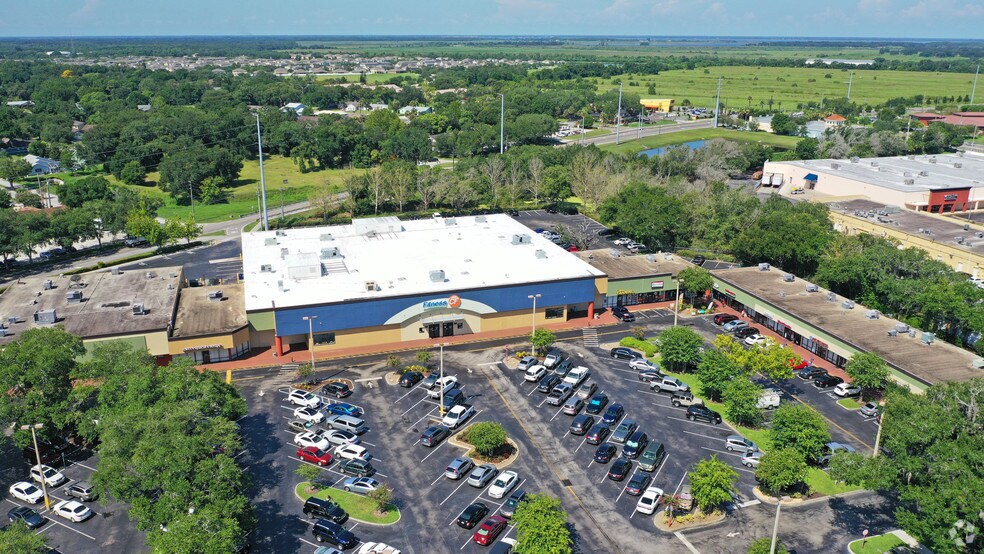 More Photos Of 4041-4077 13th St, Saint Cloud General Retail For Lease