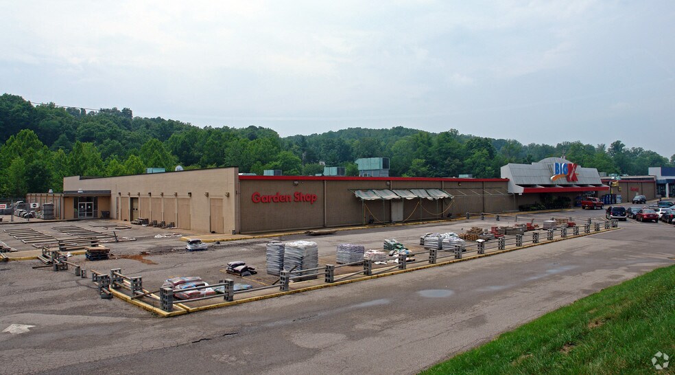 More Photos Of 5636 US Route 60, Huntington Unknown For Lease