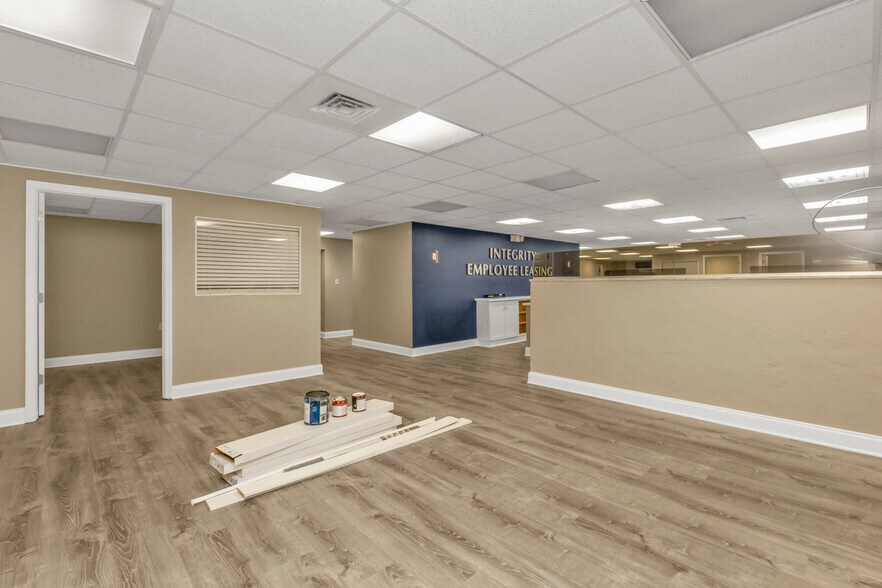 More Photos Of 128 W Charlotte Ave, Punta Gorda Office Residential For Sale