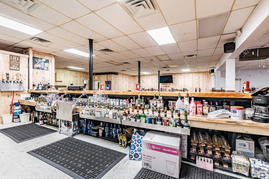 More Photos Of 184 Route 108, Rumford Freestanding For Sale