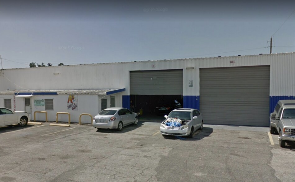 More Photos Of 1266 28th Ave, Bradenton Warehouse For Lease