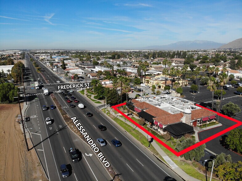 Primary Photo Of 23060 Alessandro Blvd, Moreno Valley Restaurant For Sale