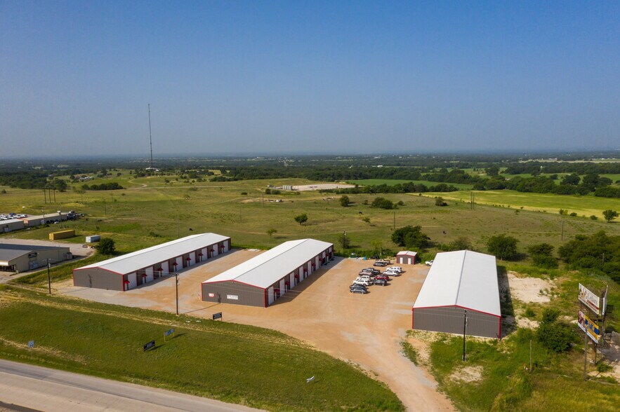 More Photos Of 3882 S Highway 287, Decatur Light Manufacturing For Lease