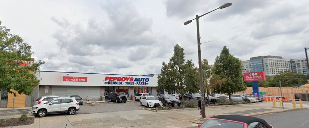 More Photos Of 827 N Broad St, Philadelphia Auto Repair For Lease