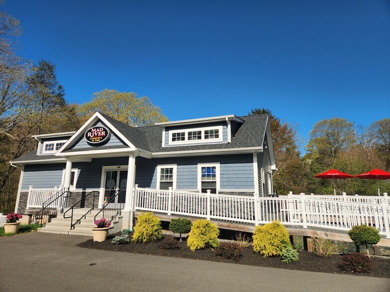 Primary Photo Of 605 Wolcott Rd, Wolcott Specialty For Sale