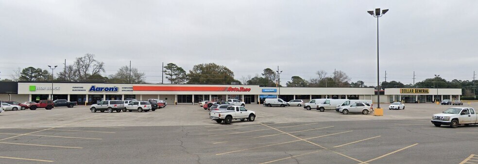 Primary Photo Of 111-443 MacArthur Dr, Alexandria Unknown For Lease