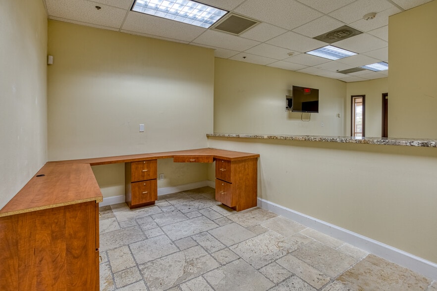 More Photos Of 732 S 6th St, Las Vegas Loft Creative Space For Lease