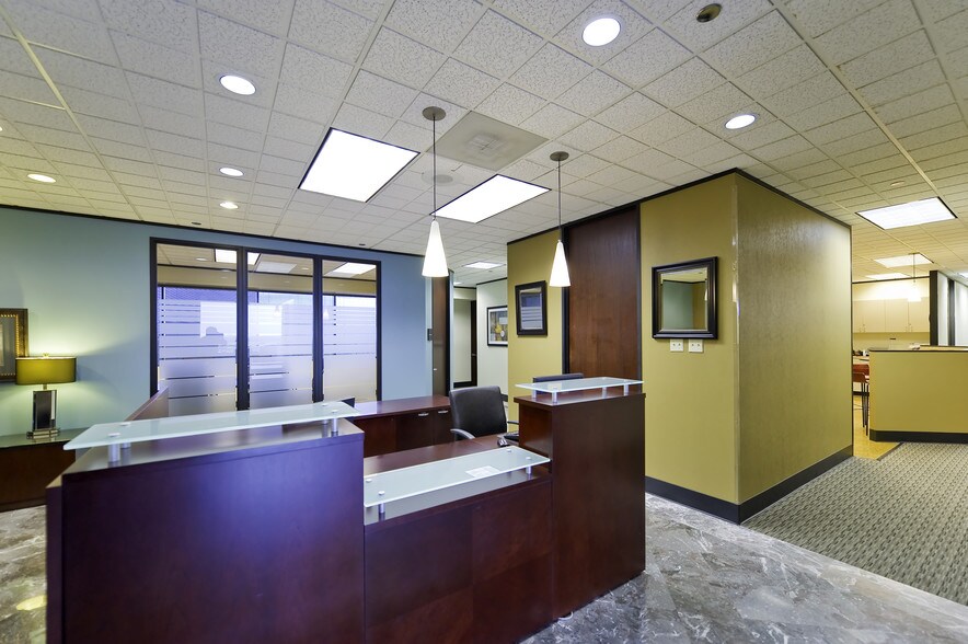 More Photos Of 1777 NE Loop 410, San Antonio Office For Lease