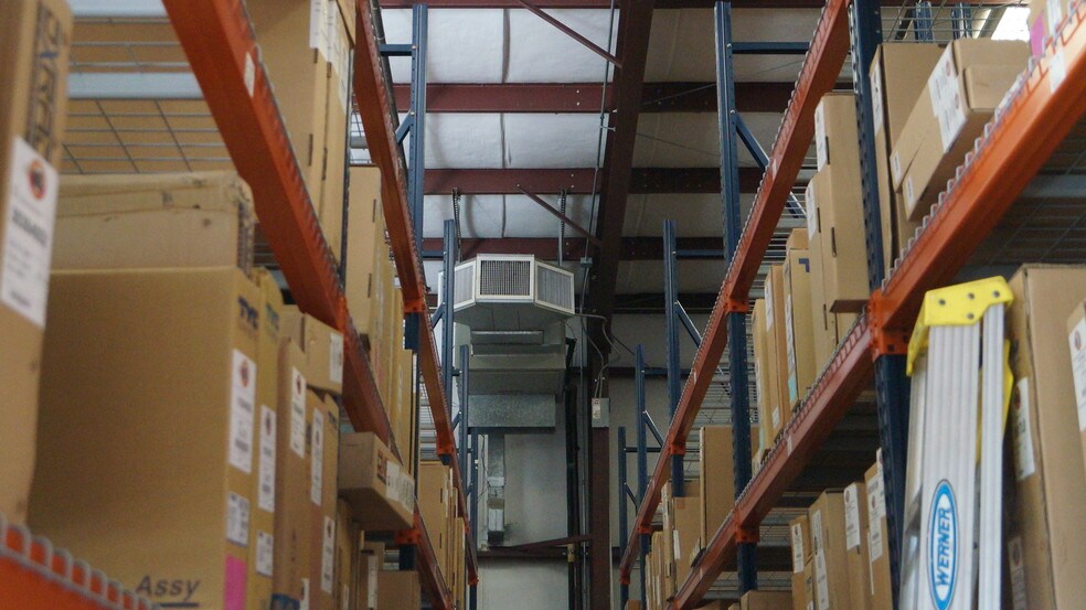 More Photos Of 161 Commerce Rd, Boynton Beach Warehouse For Sale