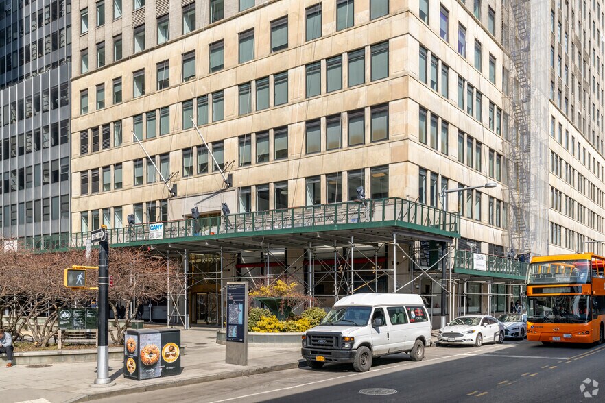 More Photos Of 120 Wall St, New York Office For Lease