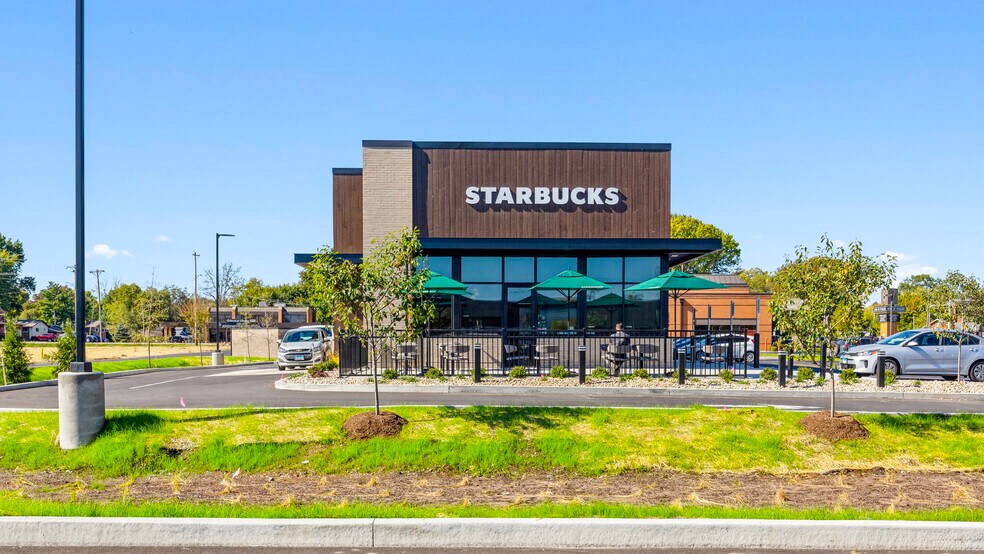 More Photos Of 105 E Highway 50, O'Fallon Restaurant For Sale