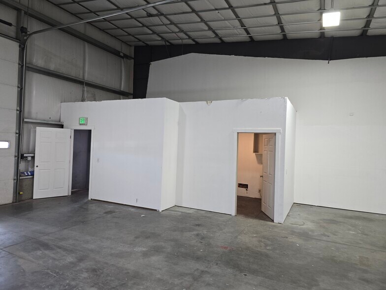 More Photos Of 1380 N 800 E, Shelley Industrial For Lease