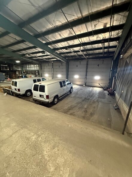 More Photos Of 2226 Springboro Pike, Dayton Manufacturing For Sale