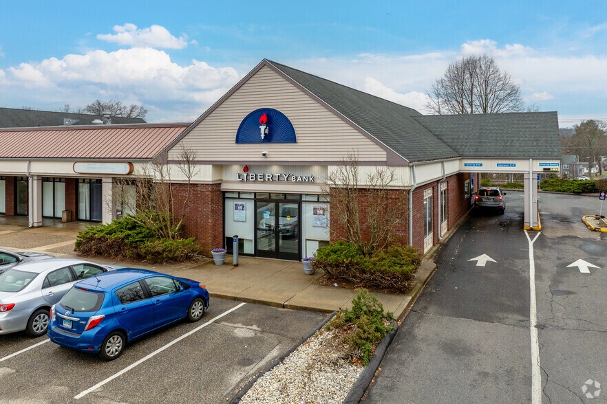 More Photos Of 1681 W Main St, Willimantic, Ct, Willimantic Freestanding For Lease