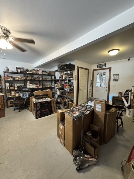 More Photos Of 5229 Augusta Hwy, Leesville Flex For Sale