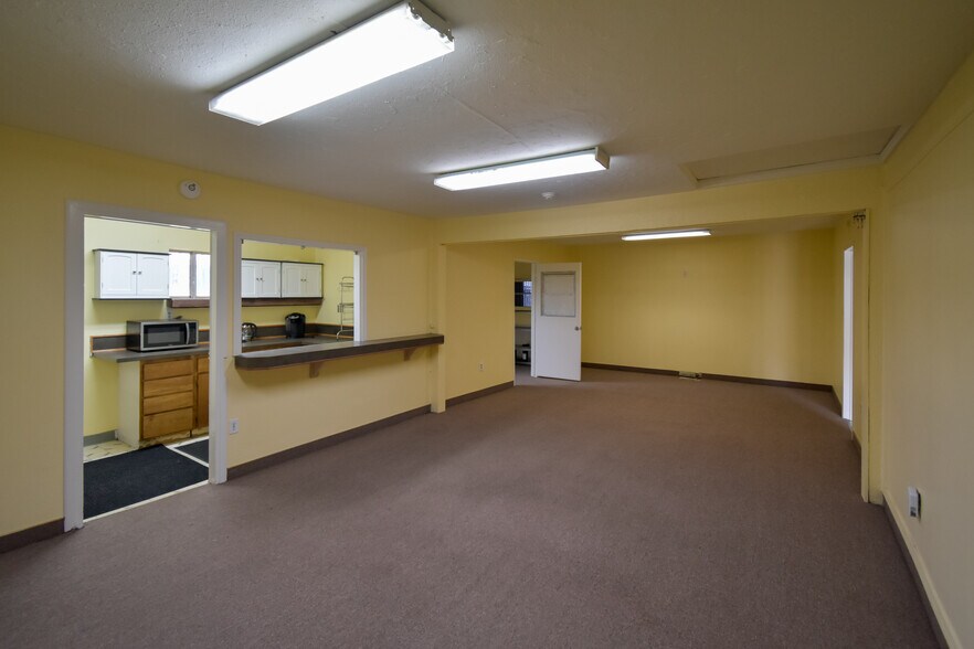 More Photos Of 3101 S Carson St, Carson City Freestanding For Lease