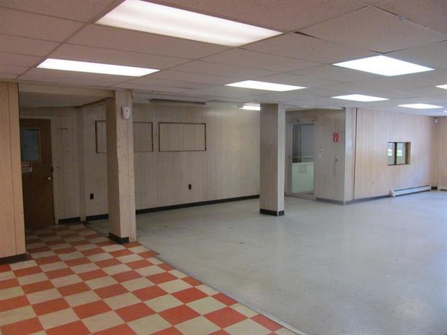 More Photos Of 50 Woodstock Rd, White River Junction Auto Repair For Sale