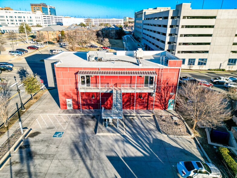 More Photos Of 1000 8th Ave, Fort Worth Storefront Retail Office For Sale