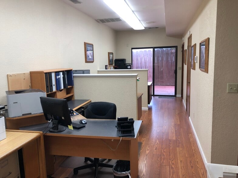 More Photos Of 1608 F St, Modesto Loft Creative Space For Sale