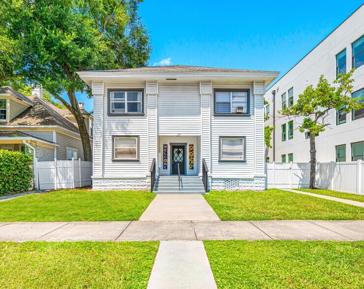 Primary Photo Of 309 7th St S, Saint Petersburg Apartments For Sale