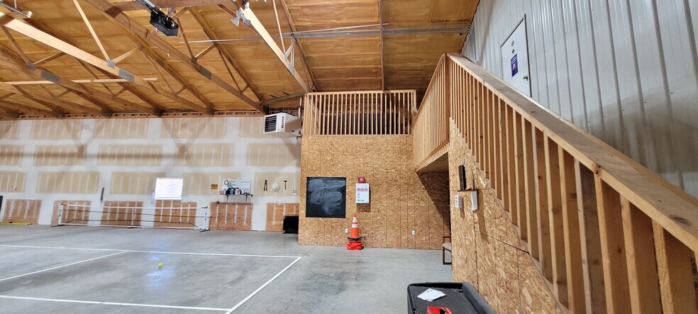 More Photos Of 3101 Vaughn Rd, Great Falls Flex For Sale