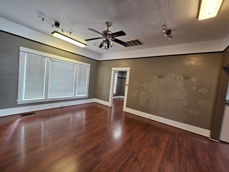 More Photos Of 1725 Esplanade Rd, Chico Freestanding For Lease