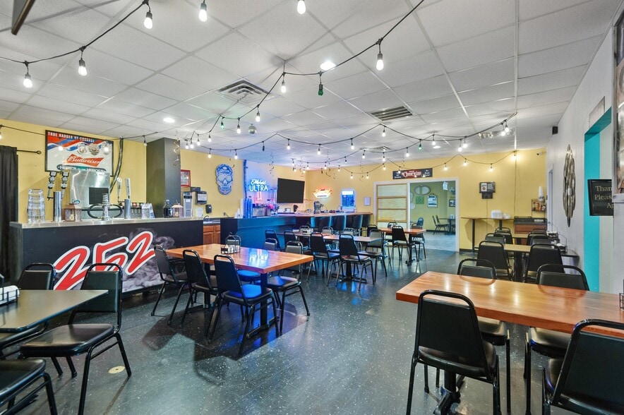 More Photos Of 102 Berry St, Hertford Restaurant For Sale