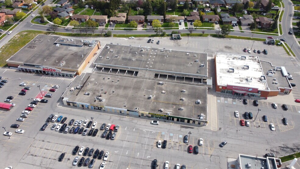 More Photos Of 152-160 Main St S, Brampton Unknown For Lease