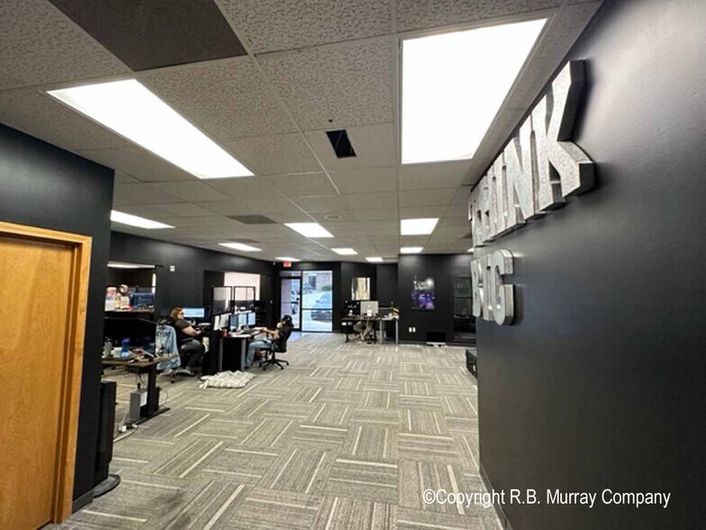 More Photos Of 3524 S Culpepper Cir, Springfield Office For Lease