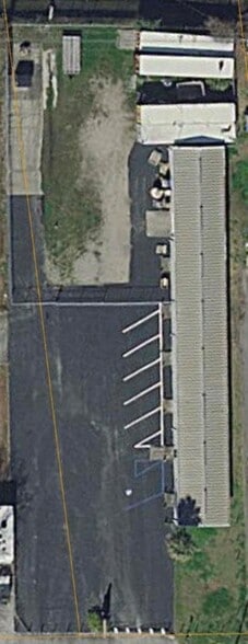 More Photos Of 807 Seaboard St, Myrtle Beach Industrial For Lease