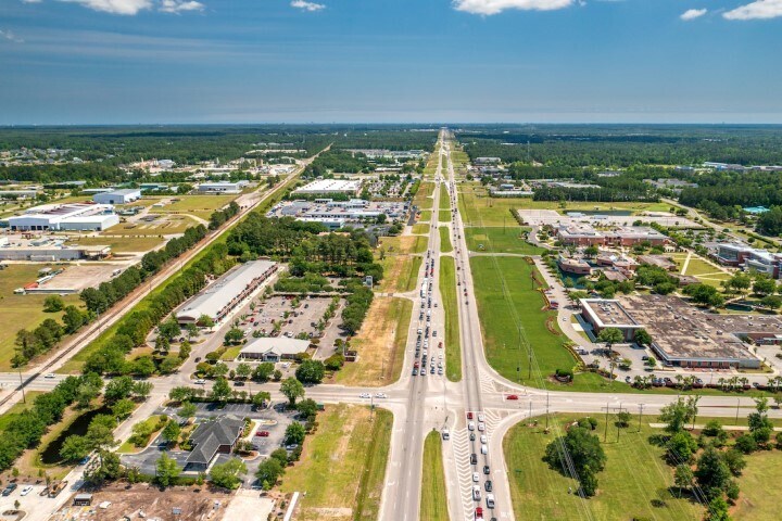 More Photos Of 201 Graduate Rd, Conway Storefront For Lease