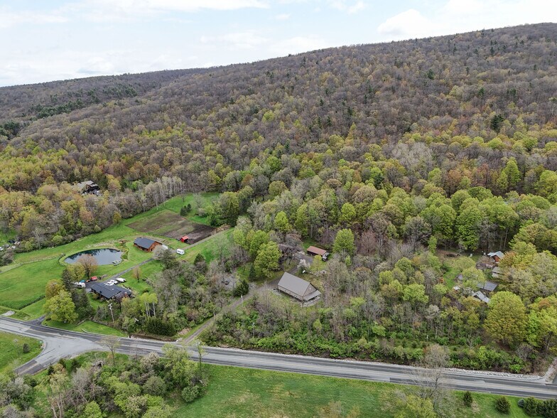 More Photos Of 5685 County Road 33, Canandaigua Specialty For Sale
